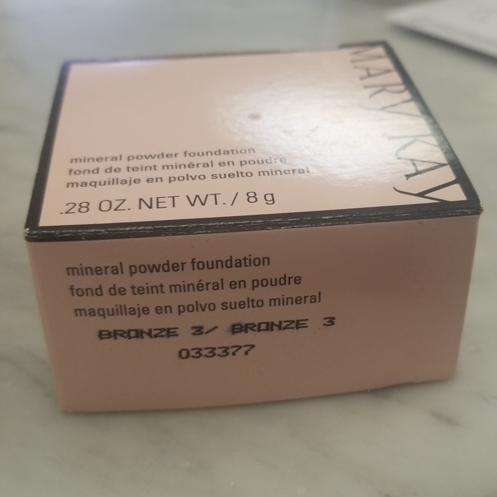 Mary Kay Mineral Powder Bronze 3